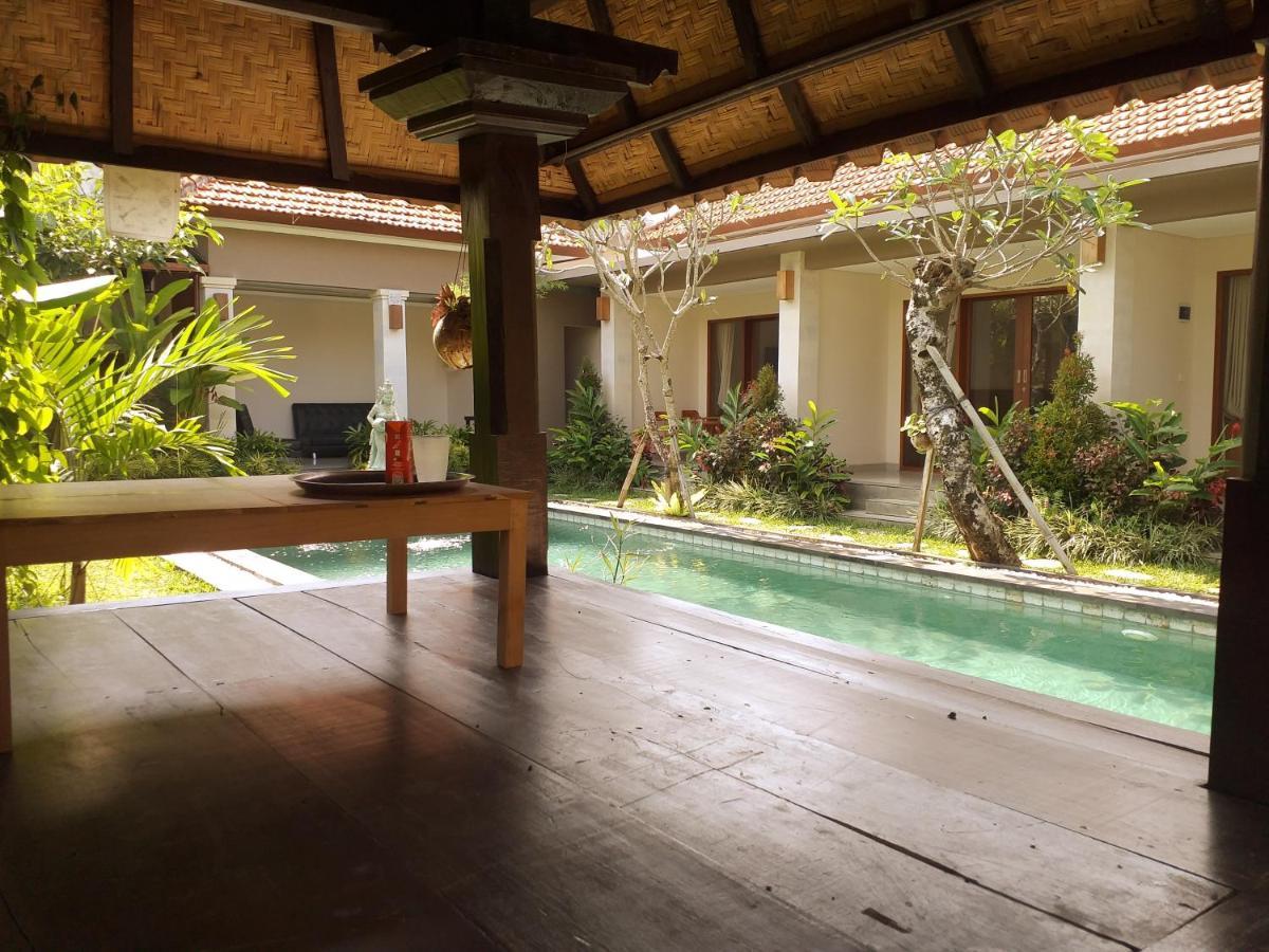 Kama Ayu Bungalow Ubud Esterno foto