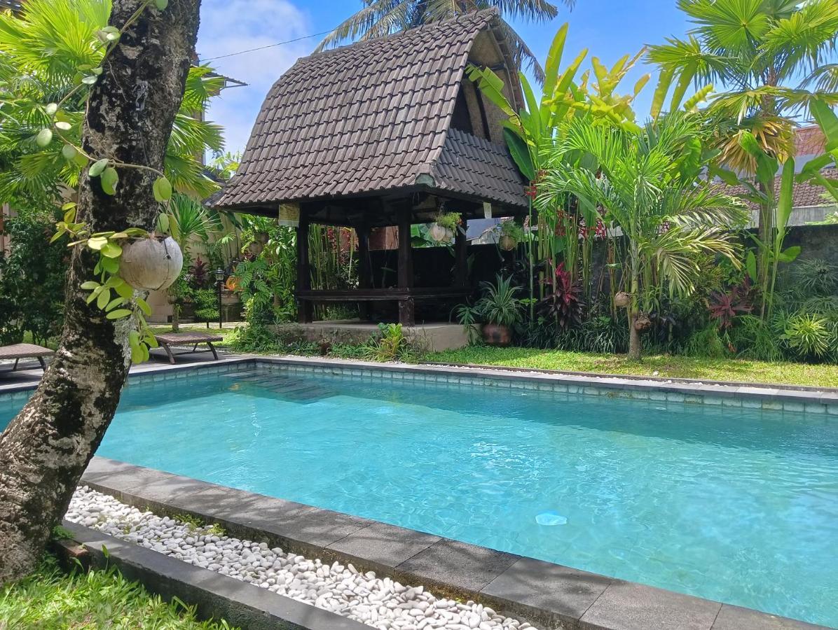 Kama Ayu Bungalow Ubud Esterno foto