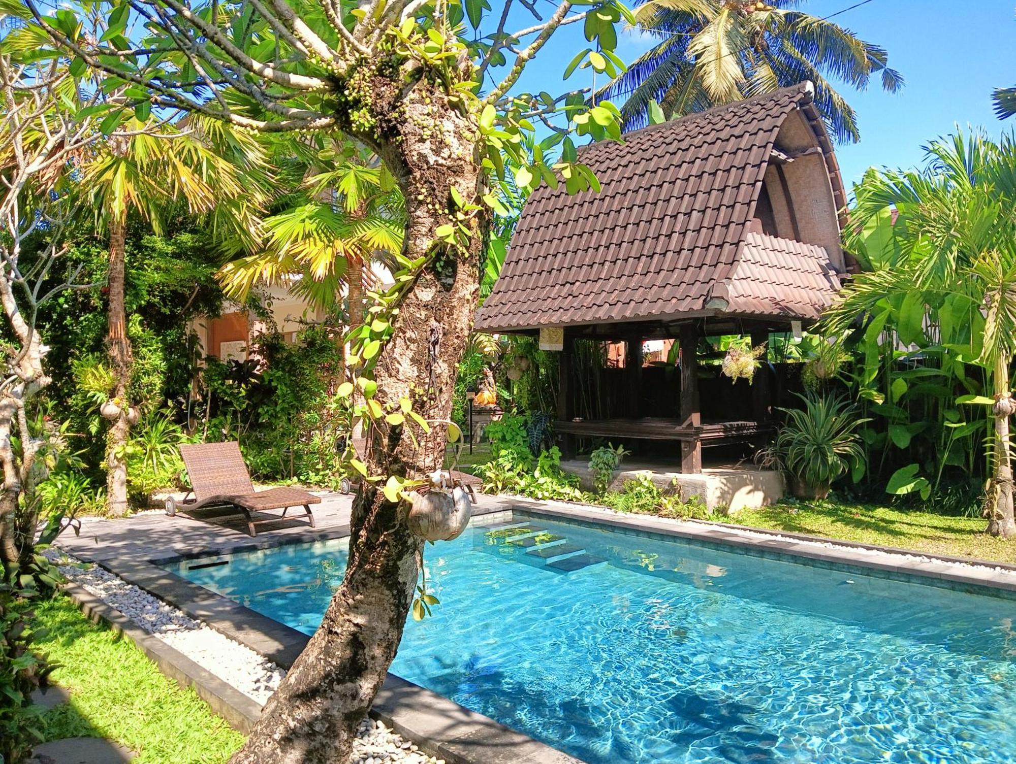Kama Ayu Bungalow Ubud Esterno foto